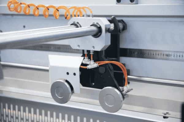 地質勘查專用設備制造企業形像宣傳片